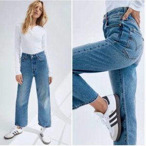 Levi's Ribcage Straight Ankle Jeans At the Ready